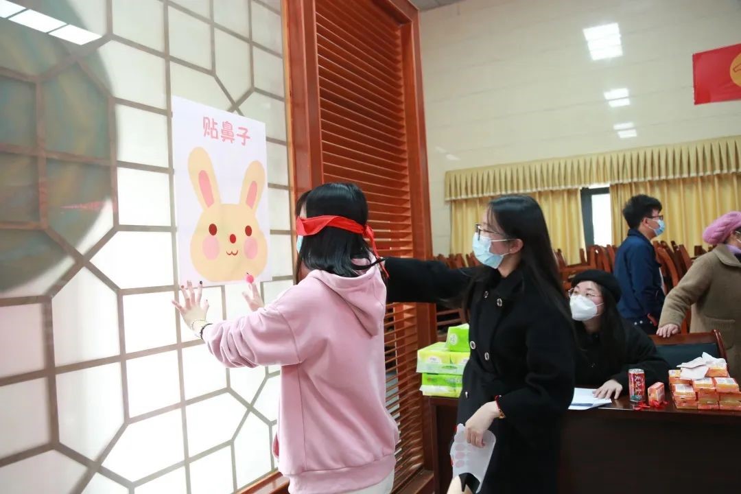 六合资面料大全